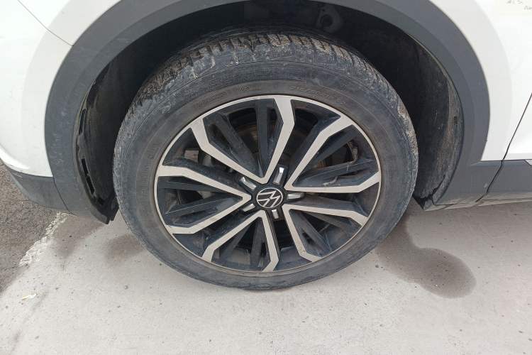 Used Volkswagen T-ROC 2021 280TSI DSG Two-Wheel Drive Comfort Connect Edition Exterior 4