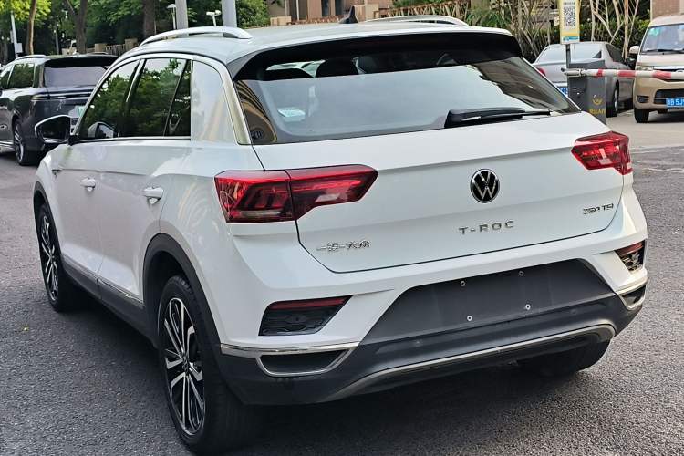 Used Volkswagen T-ROC 2021 280TSI DSG Two-Wheel Drive Elite Connect Edition Exterior 4