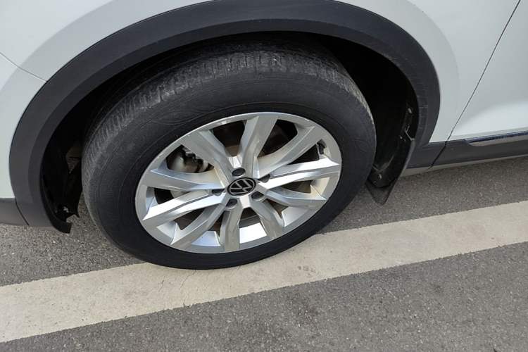 Used Volkswagen T-ROC 2021 280TSI DSG Two-Wheel Drive Elite Connect Edition Exterior 4