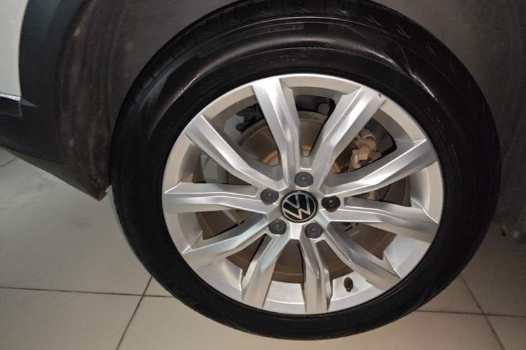 Used Volkswagen T-ROC 2021 Revised Version 280TSI DSG Two-Wheel Drive Elite Connect Edition Exterior 5