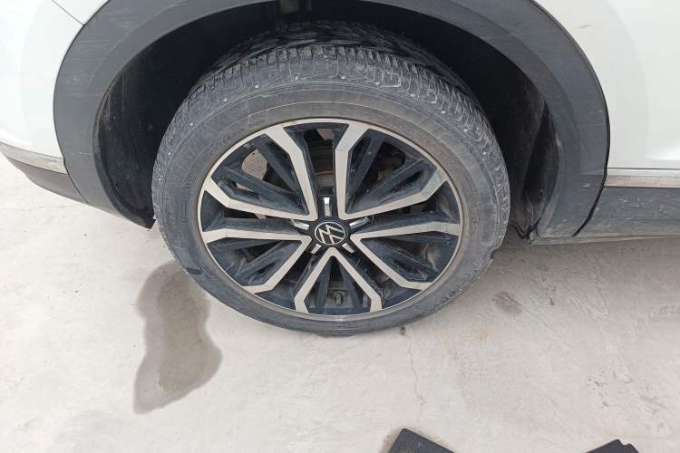 Used Volkswagen T-ROC 2021 280TSI DSG Two-Wheel Drive Comfort Connect Edition Exterior 5