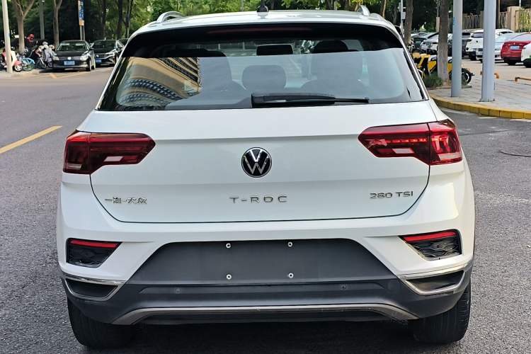 Used Volkswagen T-ROC 2021 280TSI DSG Two-Wheel Drive Elite Connect Edition Exterior 5