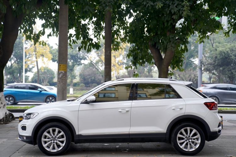 Used Volkswagen T-ROC 2021 280TSI DSG Two-Wheel Drive Comfort Connect Edition Exterior 6