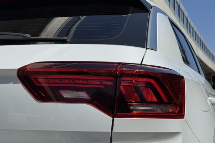 Used Volkswagen T-ROC 2021 280TSI DSG Two-Wheel Drive Comfort Connect Edition Exterior 6