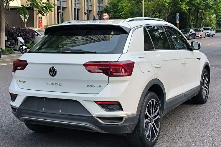 Used Volkswagen T-ROC 2021 280TSI DSG Two-Wheel Drive Elite Connect Edition Exterior 6