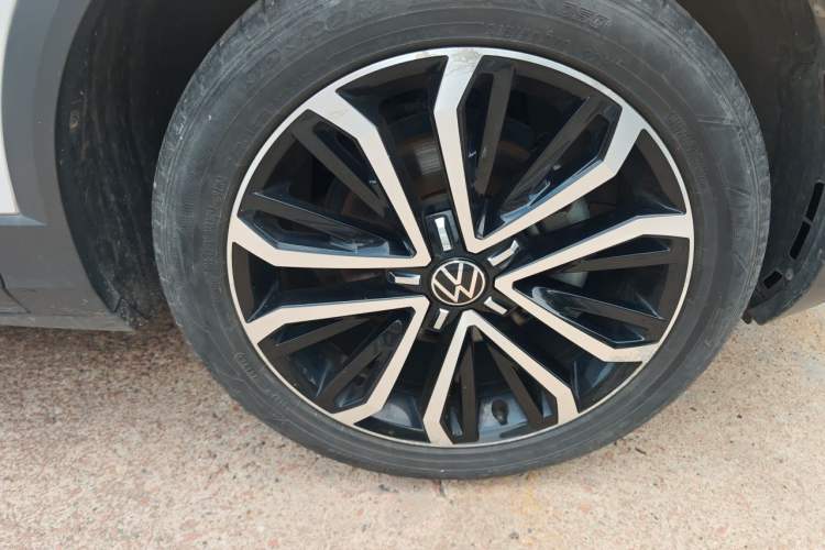 Used Volkswagen T-ROC 2021 Revised Version 280TSI DSG All-Wheel Drive Luxury Connected Edition Exterior 7