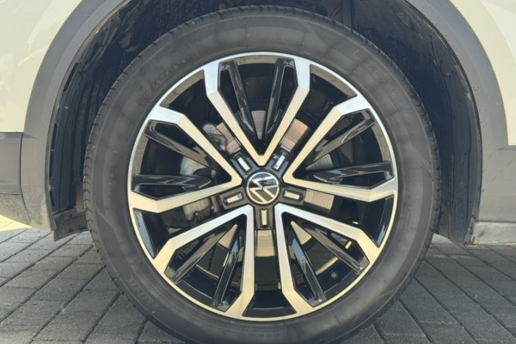 Used Volkswagen T-ROC 2021 280TSI DSG Two-Wheel Drive Comfort Connect 30th Anniversary Edition Exterior 7