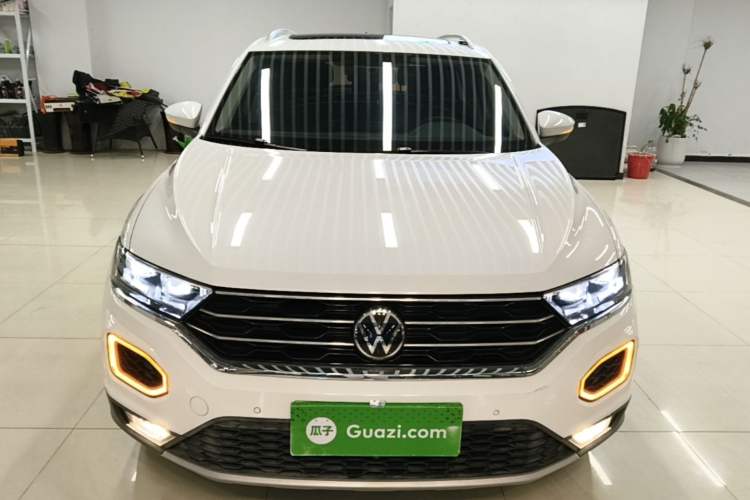 Used Volkswagen T-ROC 2021 280TSI DSG Two-Wheel Drive Comfort Connect Edition Front