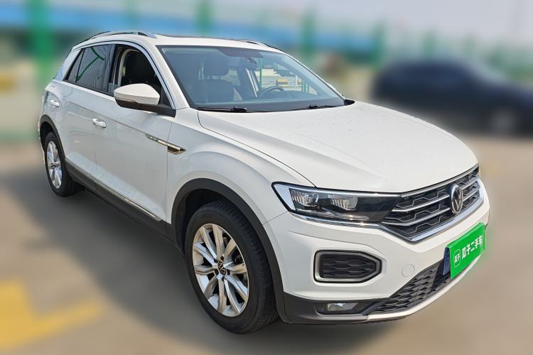 Used Volkswagen T-ROC 2021 280TSI DSG Two-Wheel Drive Elite Connect Edition Front Right 45 Deg