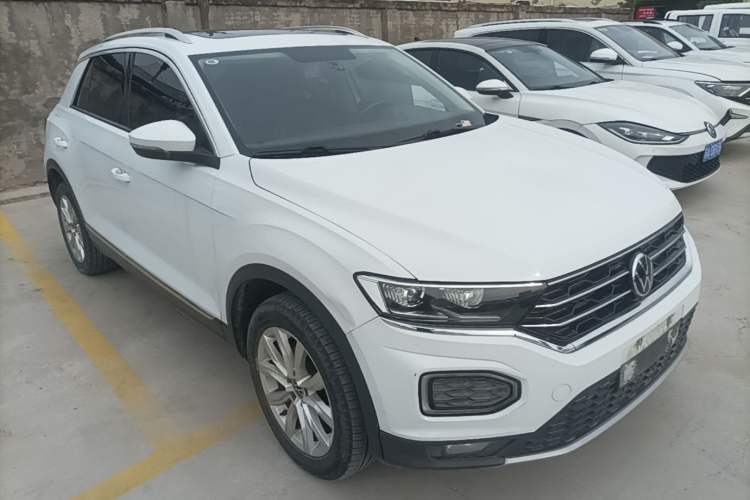 Used Volkswagen T-ROC 2021 280TSI DSG Two-Wheel Drive Elite Connect Edition Front Right 45 Deg