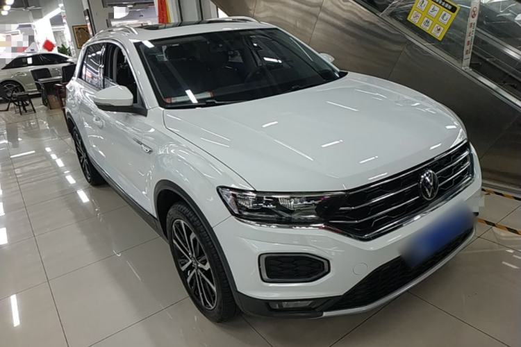 Used Volkswagen T-ROC 2021 280TSI DSG Two-Wheel Drive Comfort Connect Edition Front Right 45 Deg