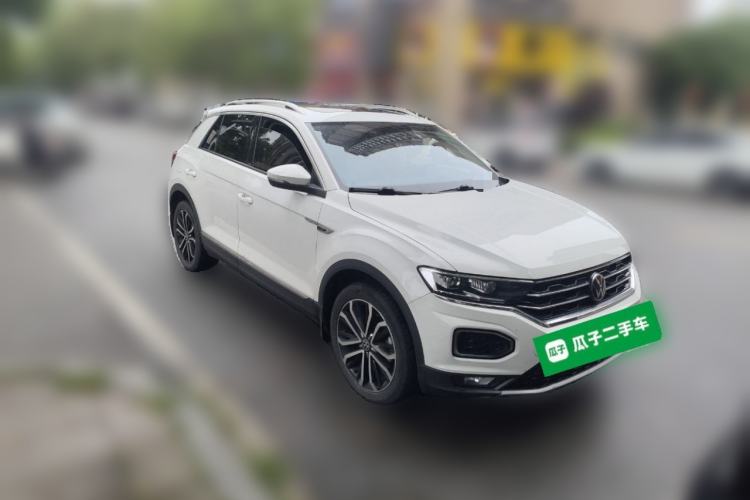 Used Volkswagen T-ROC 2021 280TSI DSG Two-Wheel Drive Comfort Connect Edition Front Right 45 Deg