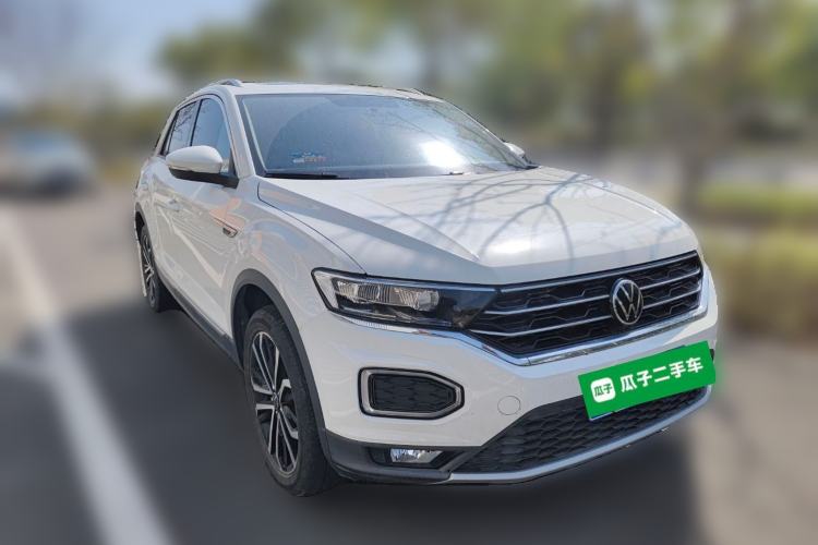 Used Volkswagen T-ROC 2021 280TSI DSG Two-Wheel Drive Comfort Connect Edition Front Right 45 Deg
