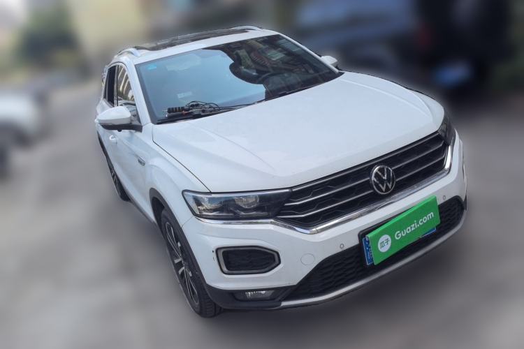 Used Volkswagen T-ROC 2021 Revised Version 280TSI DSG All-Wheel Drive Luxury Connected Edition Front Right 45 Deg