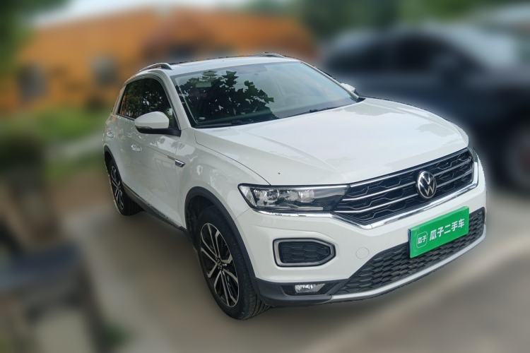 Used Volkswagen T-ROC 2021 280TSI DSG Two-Wheel Drive Comfort Connect Edition Front Right 45 Deg