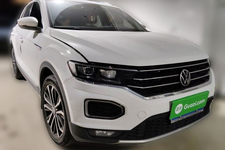 Used Volkswagen T-ROC 2021 280TSI DSG Two-Wheel Drive Comfort Connect Edition Front Right 45 Deg