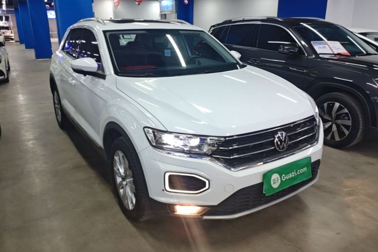 Used Volkswagen T-ROC 2021 Revised Version 280TSI DSG Two-Wheel Drive Elite Connect Edition Front Right 45 Deg