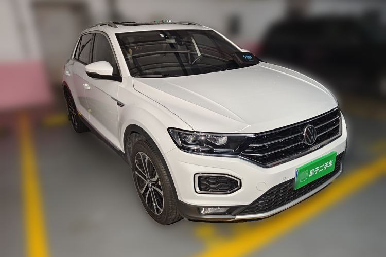 Used Volkswagen T-ROC 2021 280TSI DSG Two-Wheel Drive Luxury Smart Connectivity Version Front Right 45 Deg