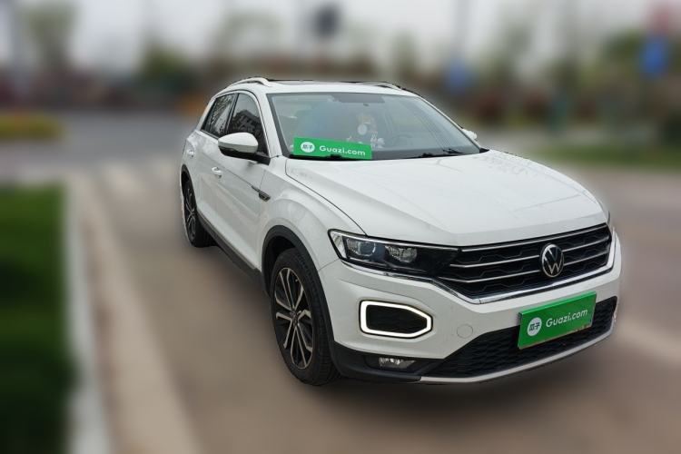 Used Volkswagen T-ROC 2021 280TSI DSG Two-Wheel Drive Comfort Connect Edition Front Right 45 Deg