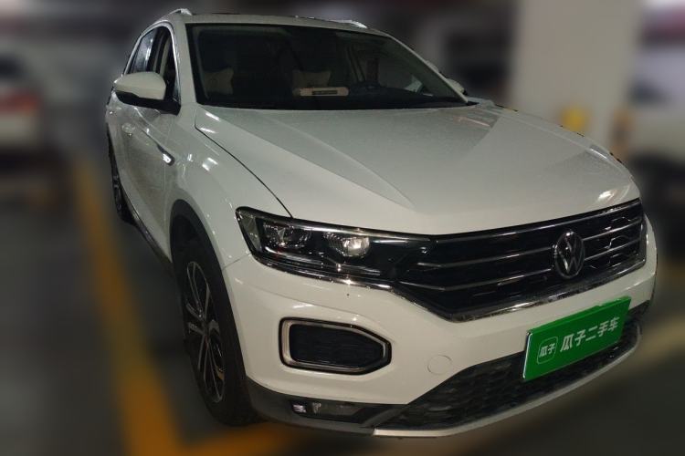 Used Volkswagen T-ROC 2021 280TSI DSG Two-Wheel Drive Comfort Connect Edition Front Right 45 Deg