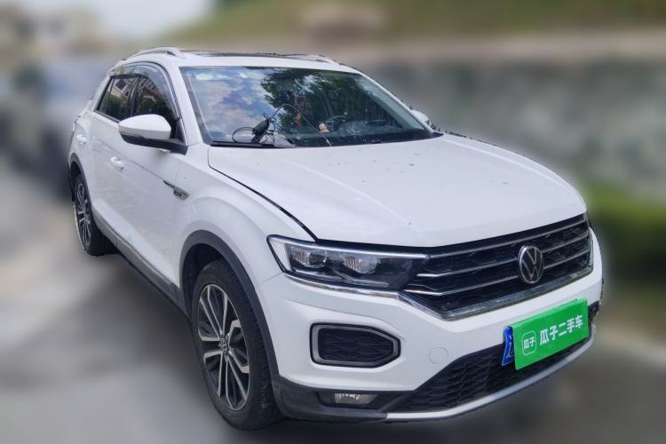Used Volkswagen T-ROC 2021 280TSI DSG Two-Wheel Drive Comfort Connect Edition Front Right 45 Deg
