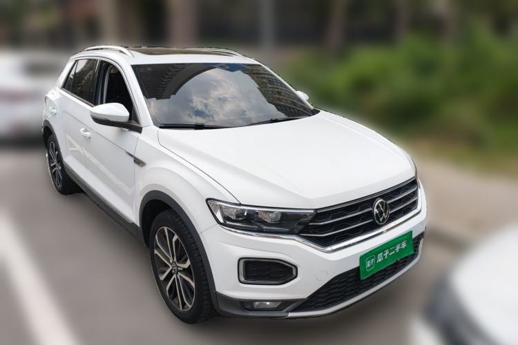 Used Volkswagen T-ROC 2021 280TSI DSG Two-Wheel Drive Comfort Connect Edition Front Right 45 Deg