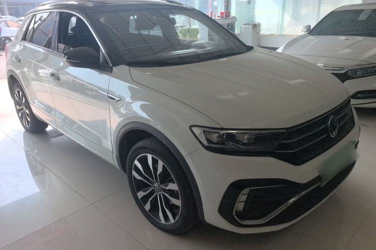 Used Volkswagen T-ROC 2021 280TSI DSG Two-Wheel Drive R-Line Pro Connected Version Front Right 45 Deg
