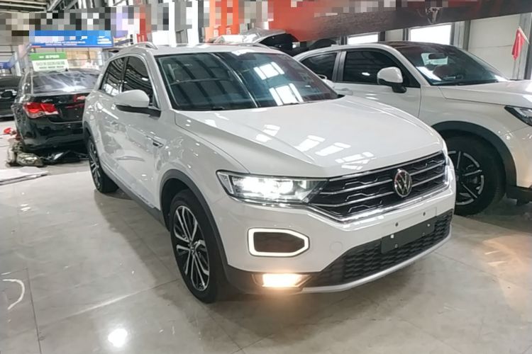 Used Volkswagen T-ROC 2021 Revised Version 280TSI DSG Two-Wheel Drive Comfort & Smart Connectivity Edition Front Right 45 Deg