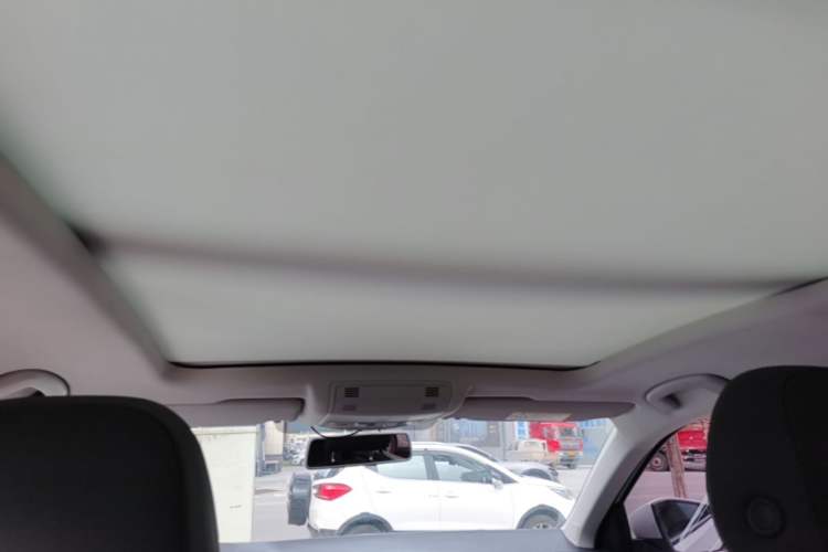 Used Volkswagen T-ROC 2021 Revised Version 280TSI DSG Two-Wheel Drive Elite Connect Edition Headliner