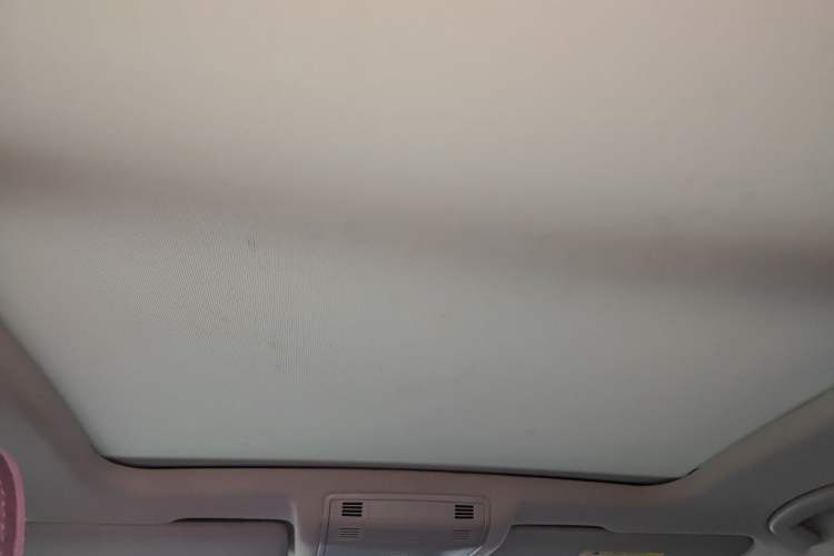 Used Volkswagen T-ROC 2021 280TSI DSG Two-Wheel Drive Elite Connect Edition Headliner