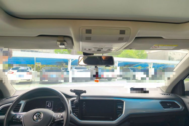 Used Volkswagen T-ROC 2021 280TSI DSG Two-Wheel Drive Elite Connect Edition Headliner