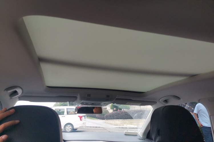 Used Volkswagen T-ROC 2021 Revised Version 280TSI DSG Two-Wheel Drive Elite Connect Edition Headliner