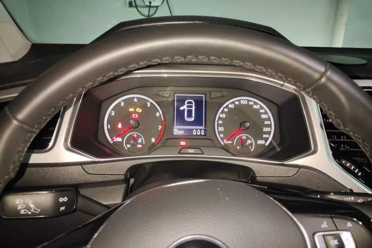 Used Volkswagen T-ROC 2021 Revised Version 280TSI DSG Two-Wheel Drive Elite Connect Edition Instrument Cluster