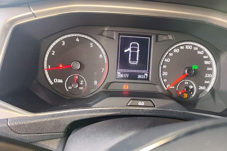 Used Volkswagen T-ROC 2021 280TSI DSG Two-Wheel Drive Elite Connect Edition Instrument Cluster