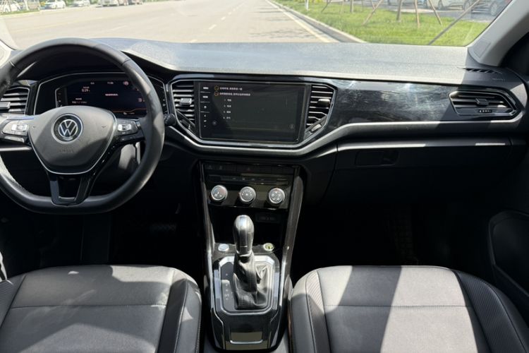 Used Volkswagen T-ROC 2021 280TSI DSG Two-Wheel Drive Comfort Connect Edition Instrument Cluster