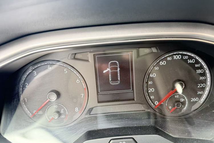 Used Volkswagen T-ROC 2021 Revised Version 280TSI DSG Two-Wheel Drive Elite Connect Edition Instrument Cluster