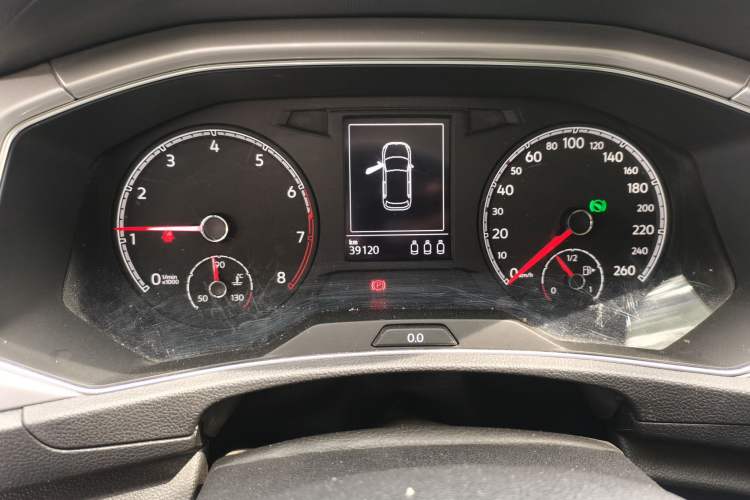 Used Volkswagen T-ROC 2021 Revised Version 280TSI DSG Two-Wheel Drive Elite Connect Edition Instrument Cluster