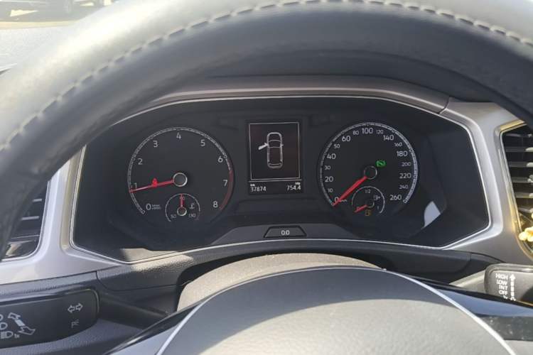 Used Volkswagen T-ROC 2021 280TSI DSG Two-Wheel Drive Elite Connect Edition Instrument Cluster