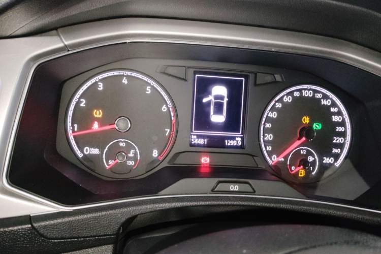 Used Volkswagen T-ROC 2021 Revised Version 280TSI DSG Two-Wheel Drive Elite Connect Edition Instrument Cluster