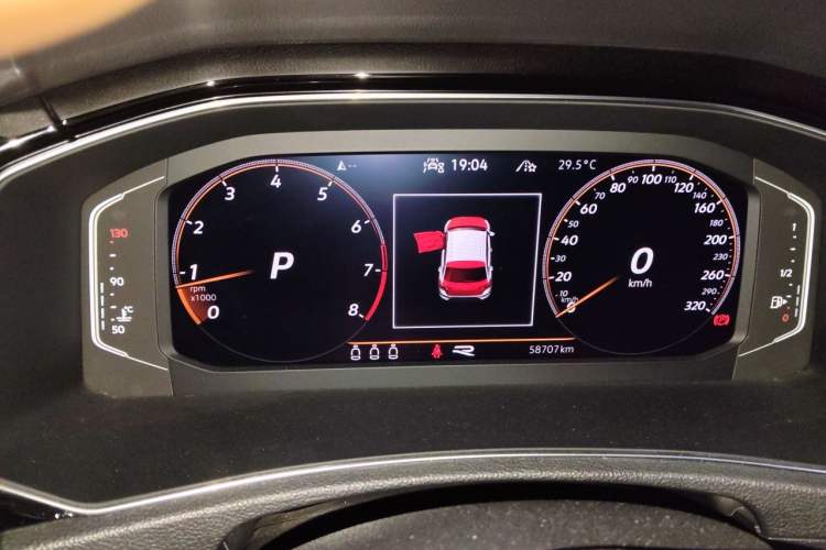 Used Volkswagen T-ROC 2021 280TSI DSG Two-Wheel Drive R-Line Pro Connected Version Instrument Cluster