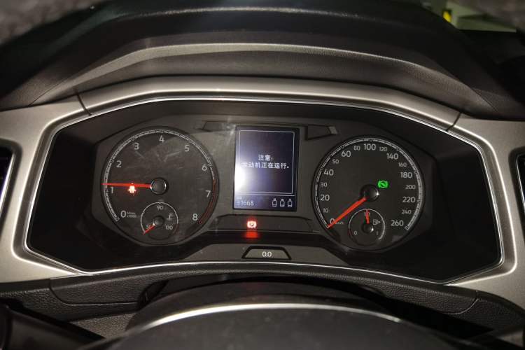 Used Volkswagen T-ROC 2021 Revised Version 280TSI DSG Two-Wheel Drive Elite Connect Edition Instrument Cluster