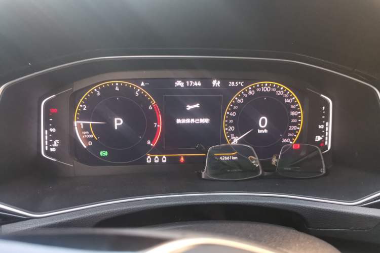 Used Volkswagen T-ROC 2021 280TSI DSG Two-Wheel Drive Comfort Connect Edition Instrument Cluster