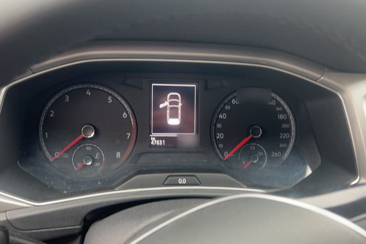 Used Volkswagen T-ROC 2021 280TSI DSG Two-Wheel Drive Elite Connect Edition Instrument Cluster