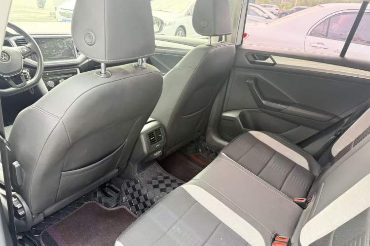 Used Volkswagen T-ROC 2021 Revised Version 280TSI DSG Two-Wheel Drive Elite Connect Edition Interior 2