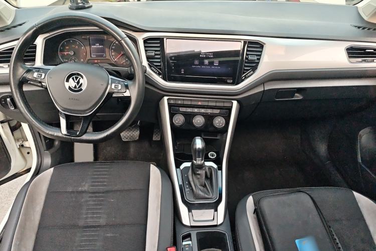 Used Volkswagen T-ROC 2021 280TSI DSG Two-Wheel Drive Elite Connect Edition Interior 2