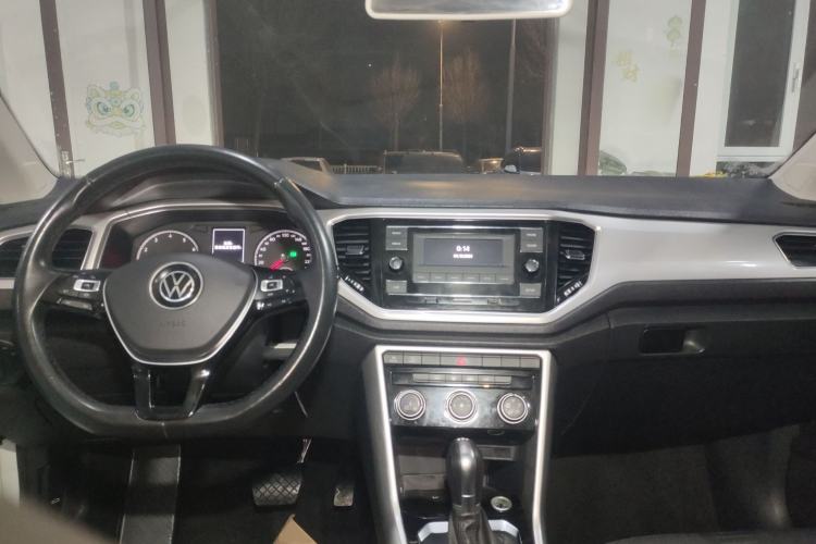Used Volkswagen T-ROC 2021 280TSI DSG Two-Wheel Drive Elite Connect Edition Interior 2