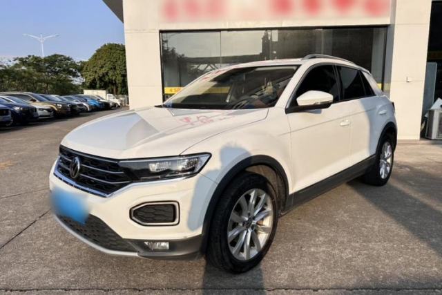 Ojetý Volkswagen T-ROC 2021 Revised Version 280TSI DSG Two-Wheel Drive Elite Connect Edition