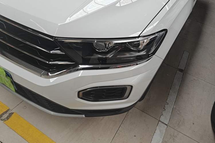 Used Volkswagen T-ROC 2021 280TSI DSG Two-Wheel Drive Comfort Connect 30th Anniversary Edition Left Front Headlight