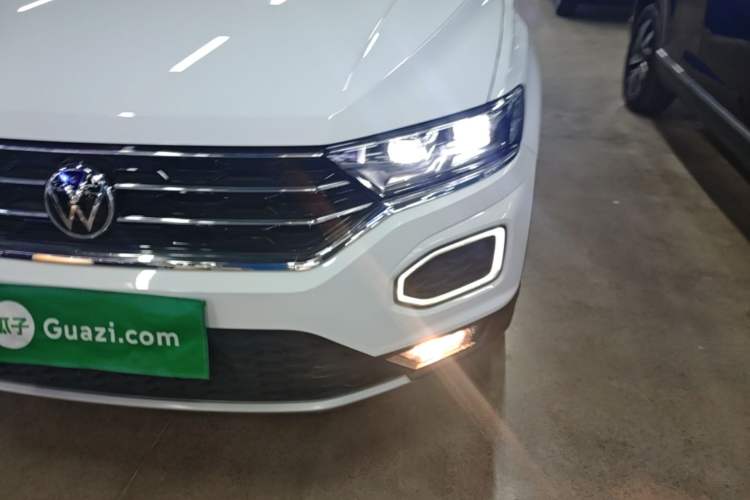 Used Volkswagen T-ROC 2021 Revised Version 280TSI DSG Two-Wheel Drive Elite Connect Edition Left Front Headlight