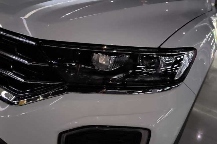 Used Volkswagen T-ROC 2021 280TSI DSG Two-Wheel Drive Comfort Connect Edition Left Front Headlight